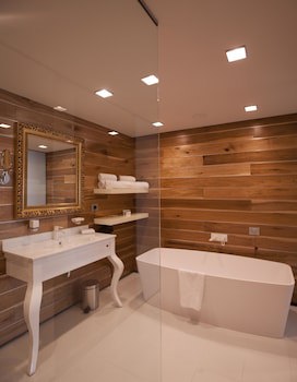 Graffit Gallery Design Hotel