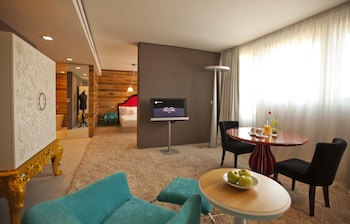 Graffit Gallery Design Hotel