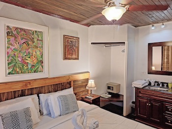 Colours Oasis Resort - Lifestyle Inclusive Adults Only