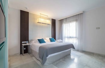 Suittes Hotel
