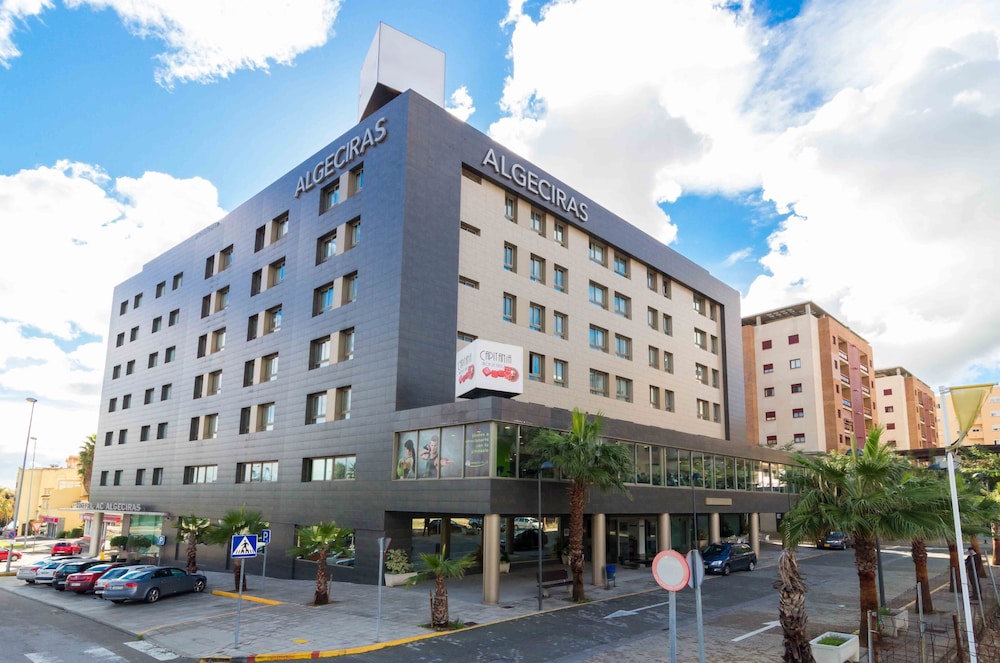 Suittes Hotel