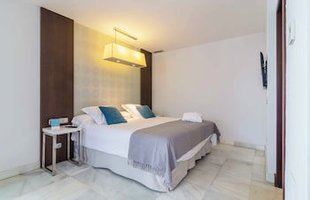 Suittes Hotel