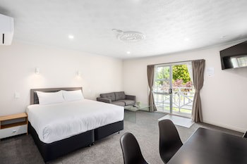 Ashleigh Court Motel