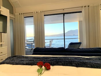 185 On Beach Boutique Suites And Apartments