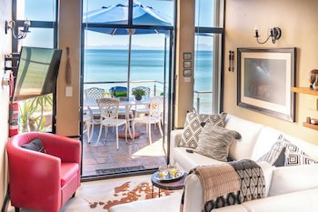 185 On Beach Boutique Suites And Apartments