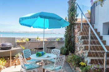185 On Beach Boutique Suites And Apartments