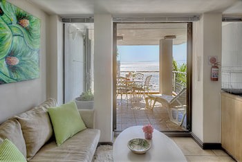 185 On Beach Boutique Suites And Apartments
