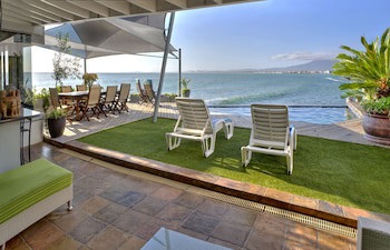 185 On Beach Boutique Suites And Apartments