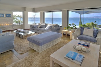 185 On Beach Boutique Suites And Apartments