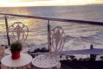 185 On Beach Boutique Suites And Apartments