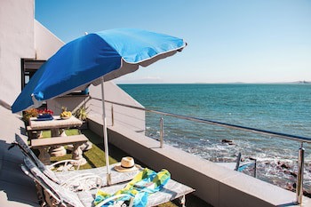 185 On Beach Boutique Suites And Apartments