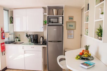 185 On Beach Boutique Suites And Apartments