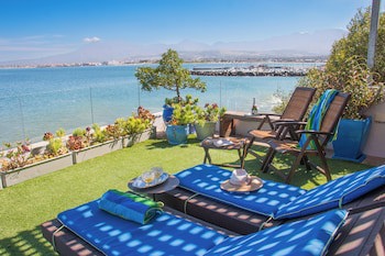 185 On Beach Boutique Suites And Apartments