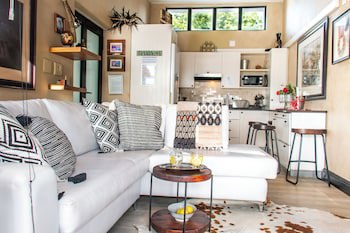 185 On Beach Boutique Suites And Apartments