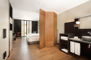 Alma Barcelona Gl