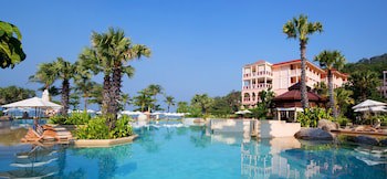 Centara Grand Beach Resort Phuket