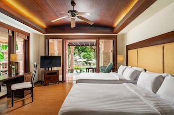 Centara Grand Beach Resort Phuket