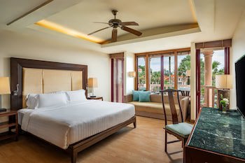 Centara Grand Beach Resort Phuket