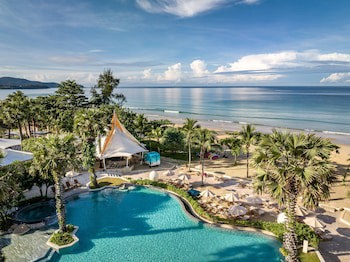 Centara Grand Beach Resort Phuket