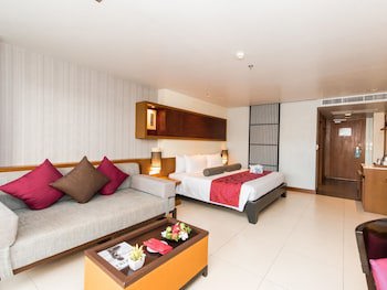 Ashlee Hub Hotel Patong