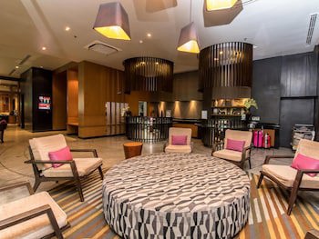 Ashlee Hub Hotel Patong