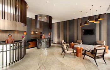 Ashlee Hub Hotel Patong