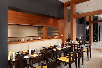 Ashlee Hub Hotel Patong