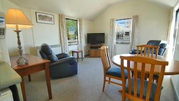 Country Glen Lodge