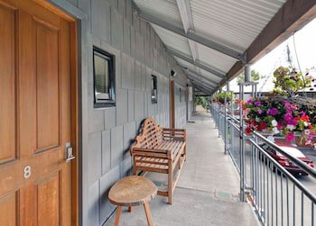 Country Glen Lodge