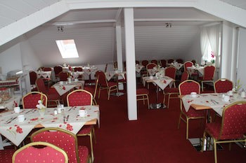 Einfelder Hof galeri fotoğrafı