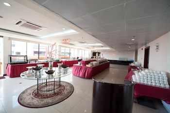 Gaya Centre Hotel