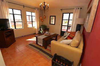Casa Mia Suites