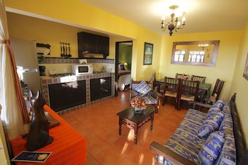 Casa Mia Suites