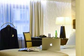Elite Eden Park Hotel