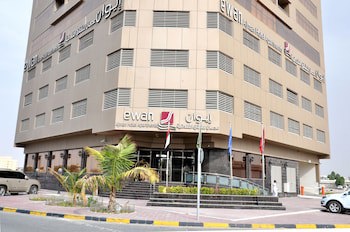 Ewan Ajman Suites Hotel