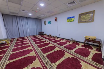 Ewan Ajman Suites Hotel