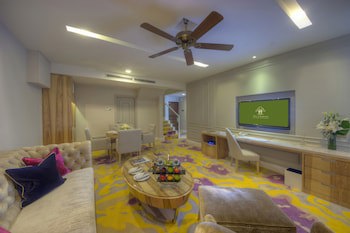 The Chateau Spa & Wellness Resort