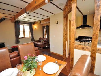 The Oak At Dewlish