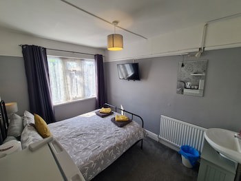 The Roslyn Hotel