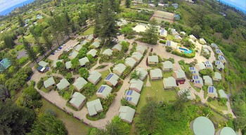 Governor's Lodge Resort Hotel