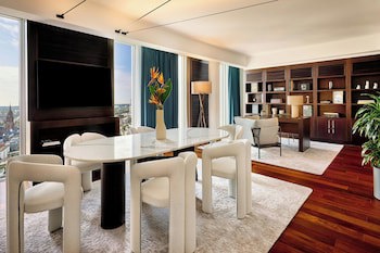 JW Marriott Hotel Frankfurt galeri fotoğrafı