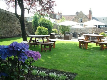 The George Inn