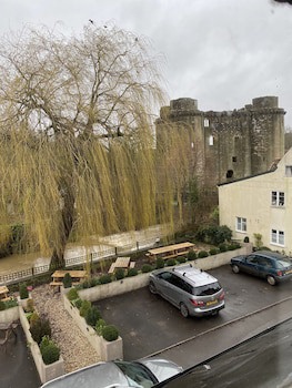 The George Inn