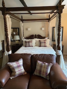 The George Inn