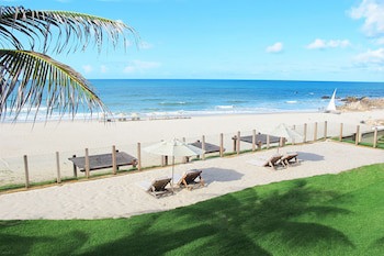 Carmel Charme Resort