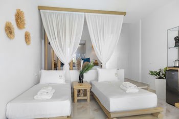 Alia Luxury Suites And Spa