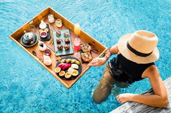 Alia Luxury Suites And Spa