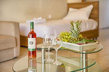 Alia Luxury Suites And Spa