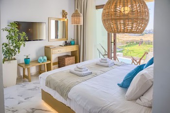 Alia Luxury Suites And Spa