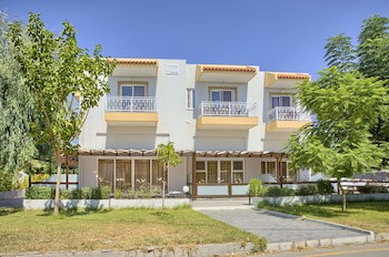 Alia Luxury Suites And Spa